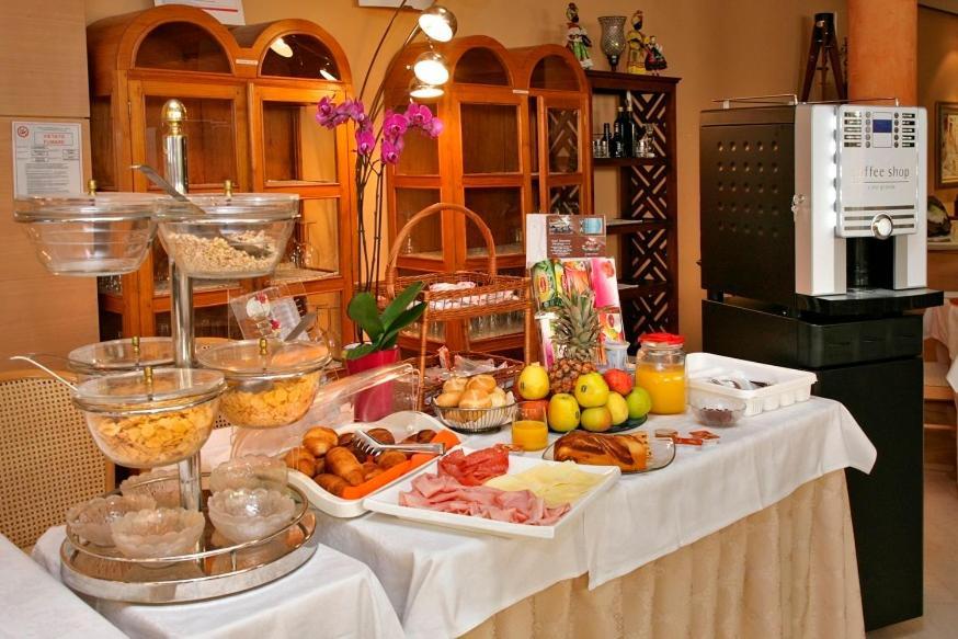 Hotel Ristorante Miralago 3*