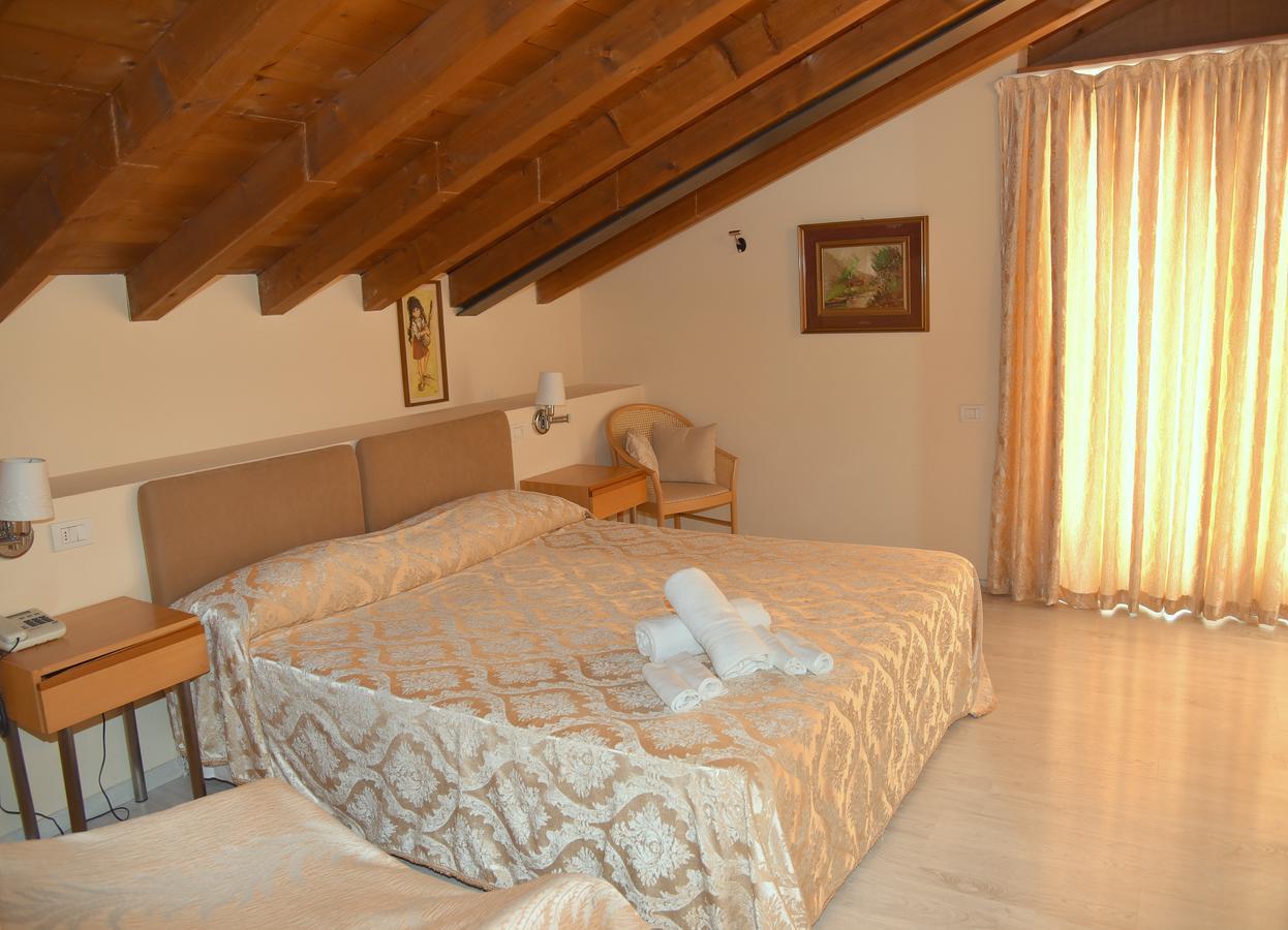Hotel Ristorante Miralago 3*